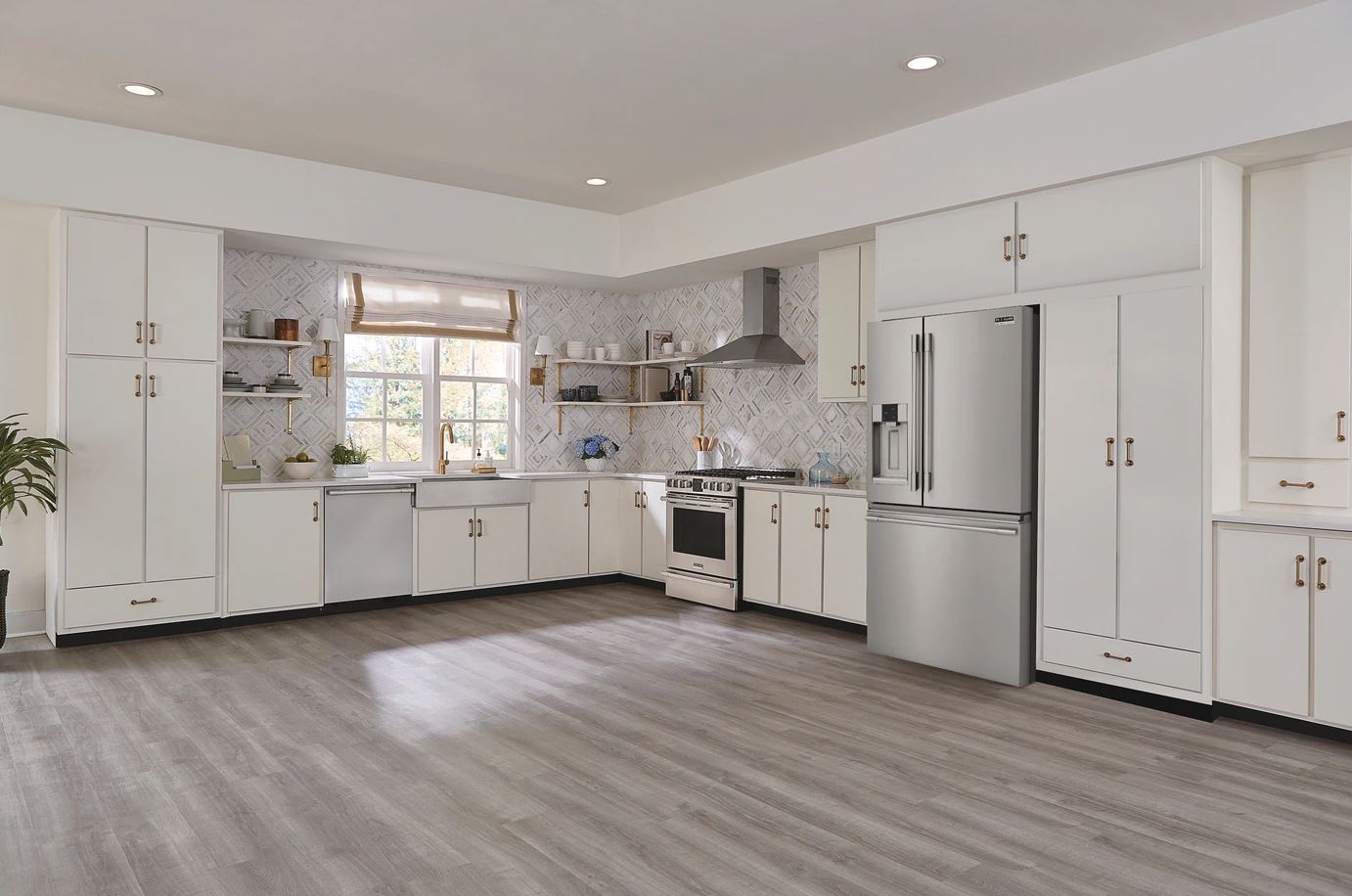 Frigidaire Professional - 27.8 Cu. Ft. French Door Refrigerator - Stainless Steel - PRFS2883AF- SN 4A42012807