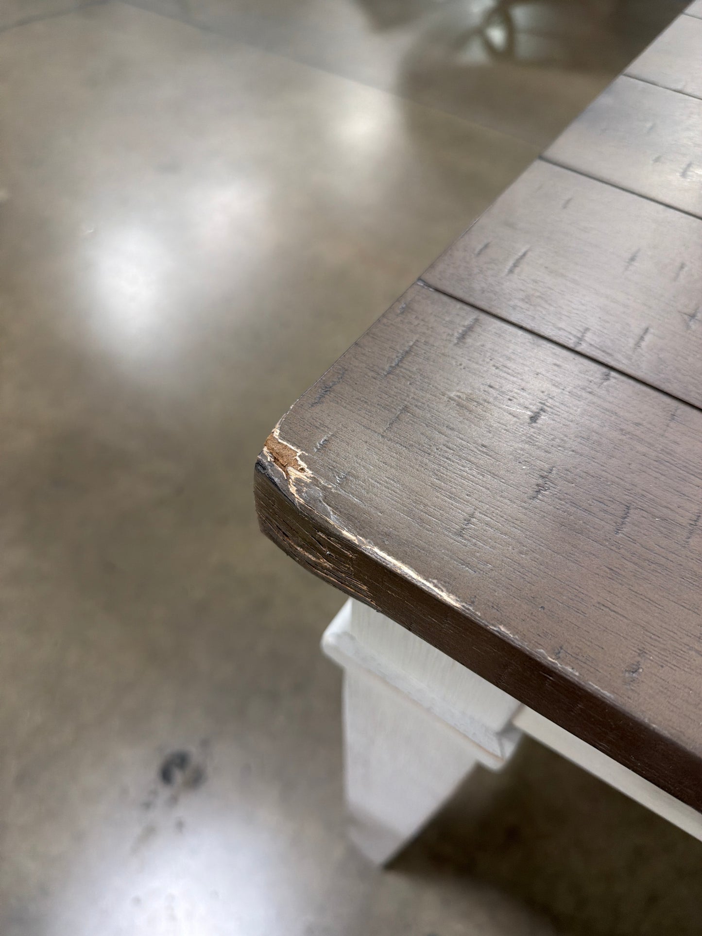 BJF250418 Perry Dining Table - White - Damage