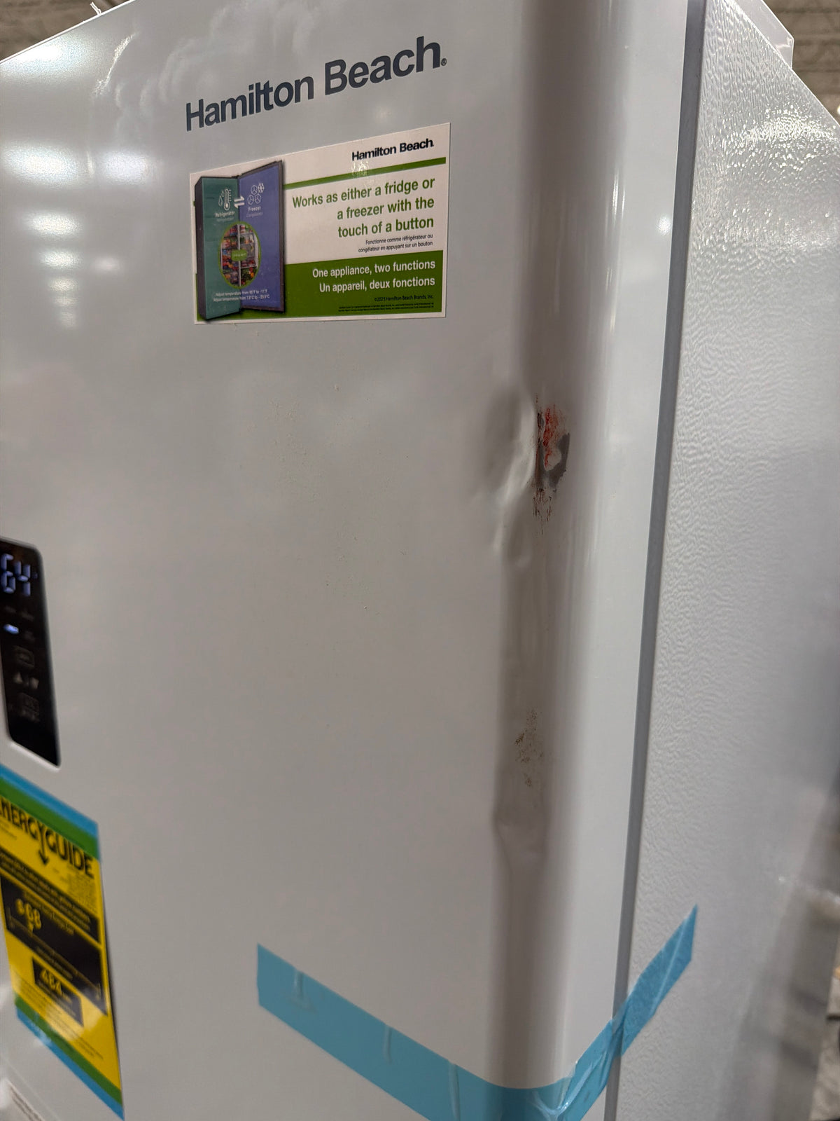 AC260308 Hamilton Beach 14 cu. ft. Frost Free Upright Convertible Freezer/Refrigerator in White - HBFRF1798 (major dents)