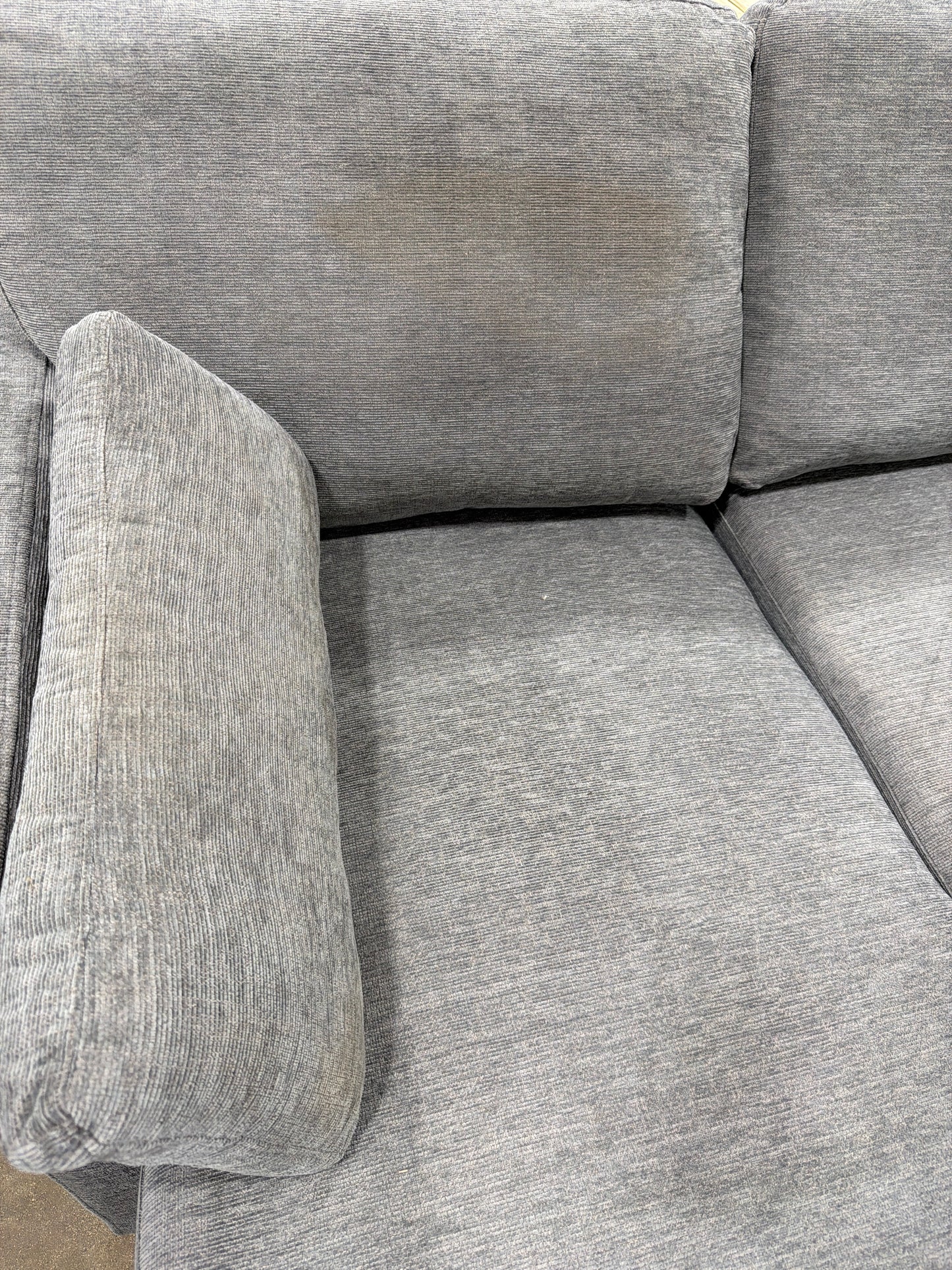 CS260026 Luke Sleeper Sectional with Reversible Chaise and Storage(dirty)