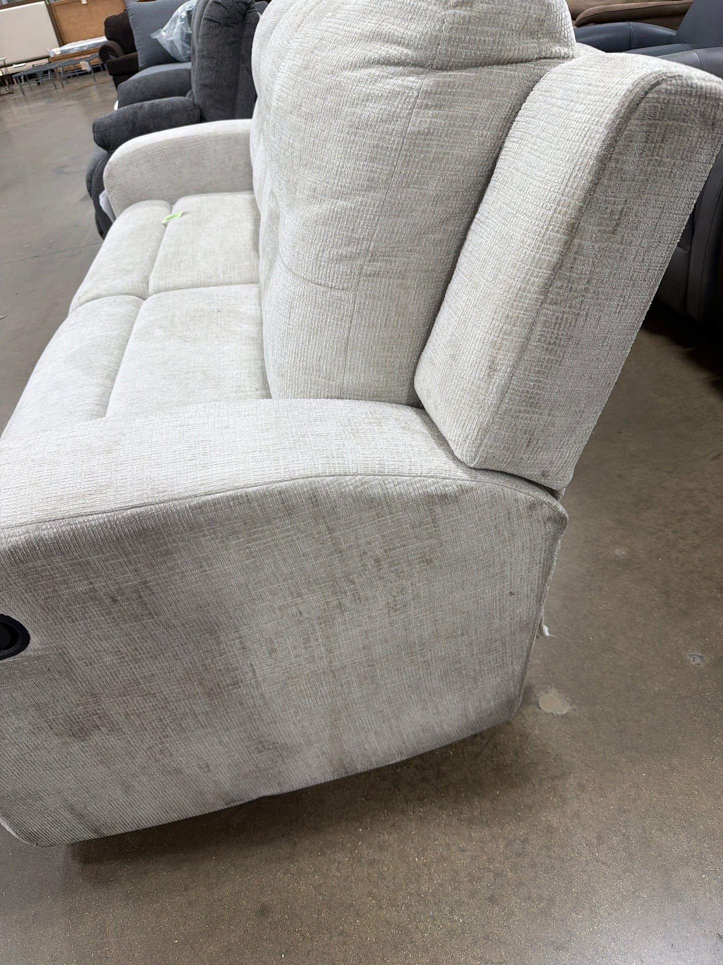 AH214 Danum Manual Reclining Sofa