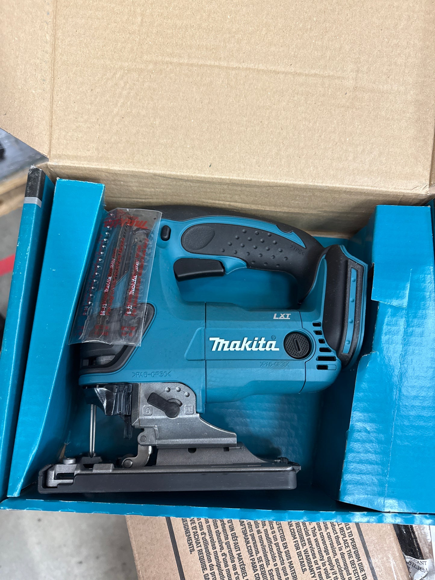 AC250024 18V LXT Lithium-Ion Cordless Variable Speed Jigsaw (Tool-Only)
