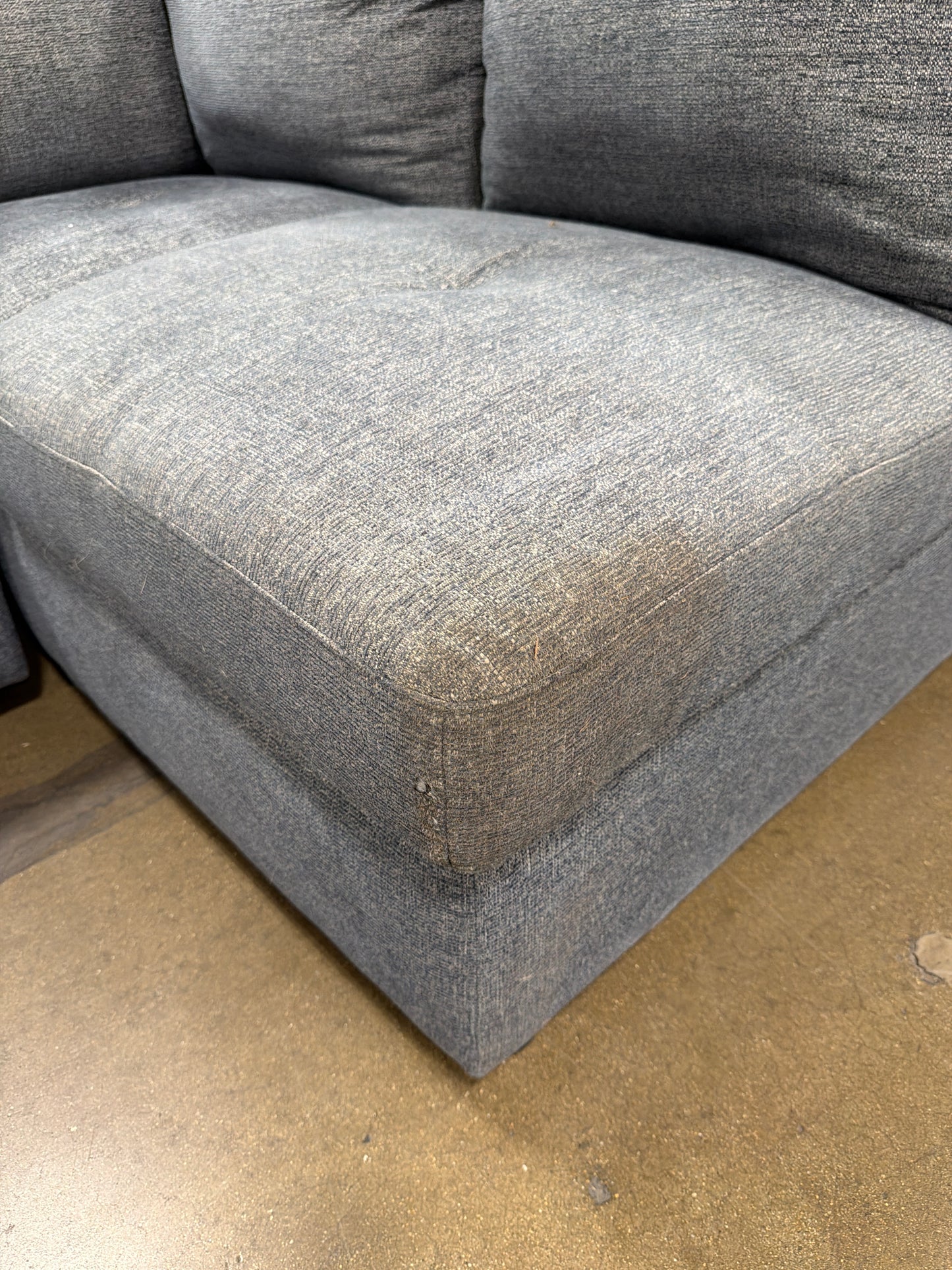 BJF250474 Laguna Sectional with Pop-Up Sleeper & Storage Chaise(One part is slightly cut)