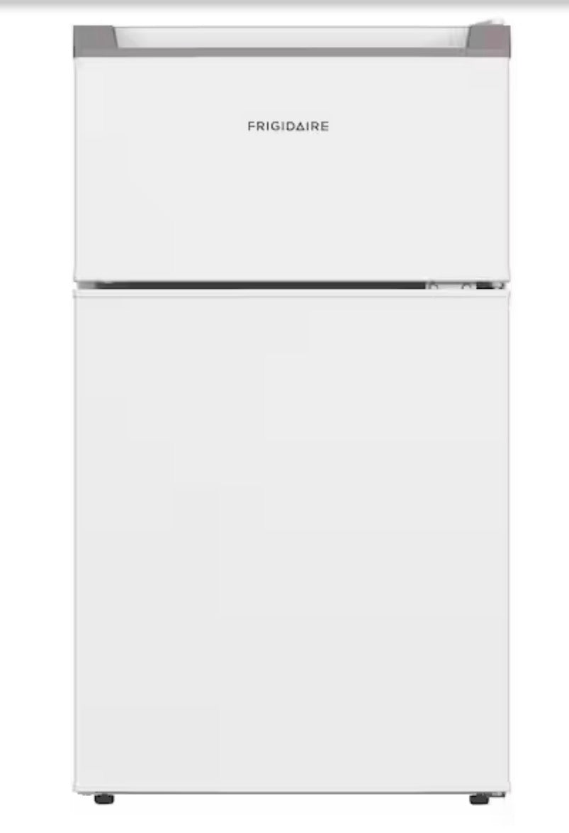 AC260372 Frigidaire 3.1 cu. ft. 2 Door Retro Mini Refrigerator in White - EFR920