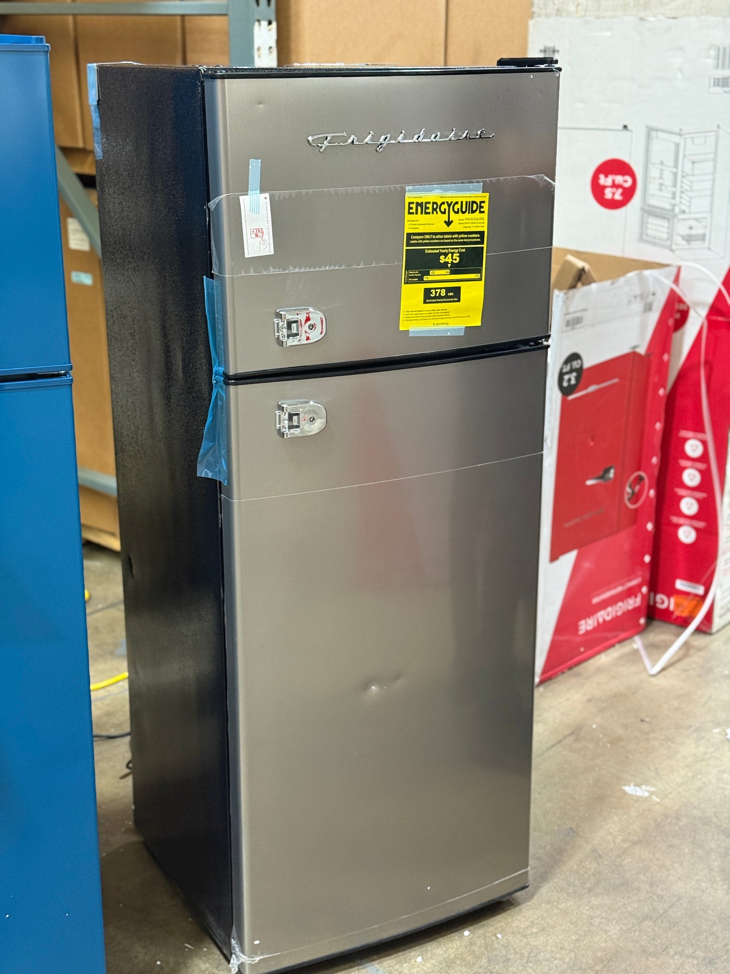 AC250525 7.5 cu. ft. Mini Refrigerator in Platinum with Top Freezer