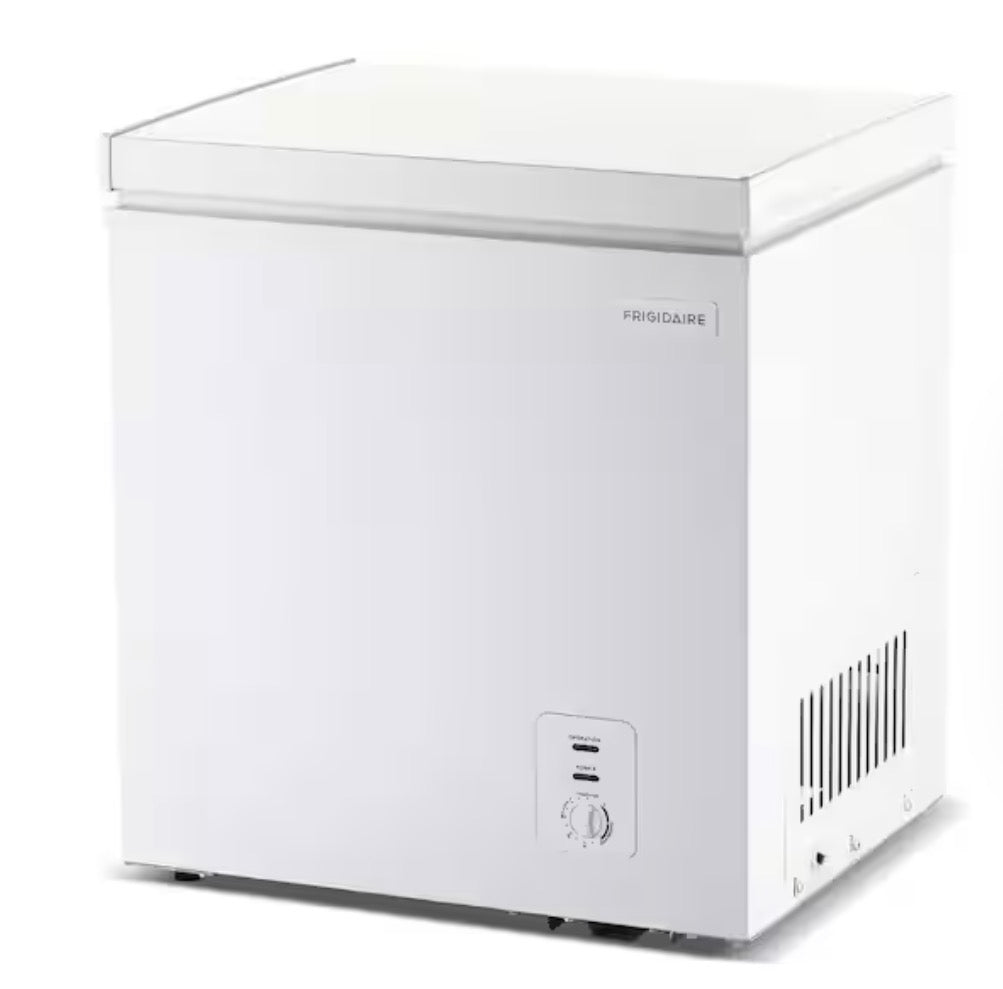 AC260208 EFRF7003-C Frigidaire 7 Cu. Ft. Garage Ready Chest Freezer
