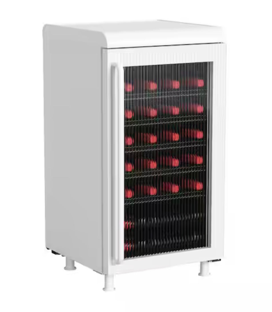 AC260411 Frigidaire 3.1 cu. ft. 117 Can/27 Bottle Retro Glass Door Mini Refrigerator/beverage Cooler in White - EFMIS270 (missing handle)