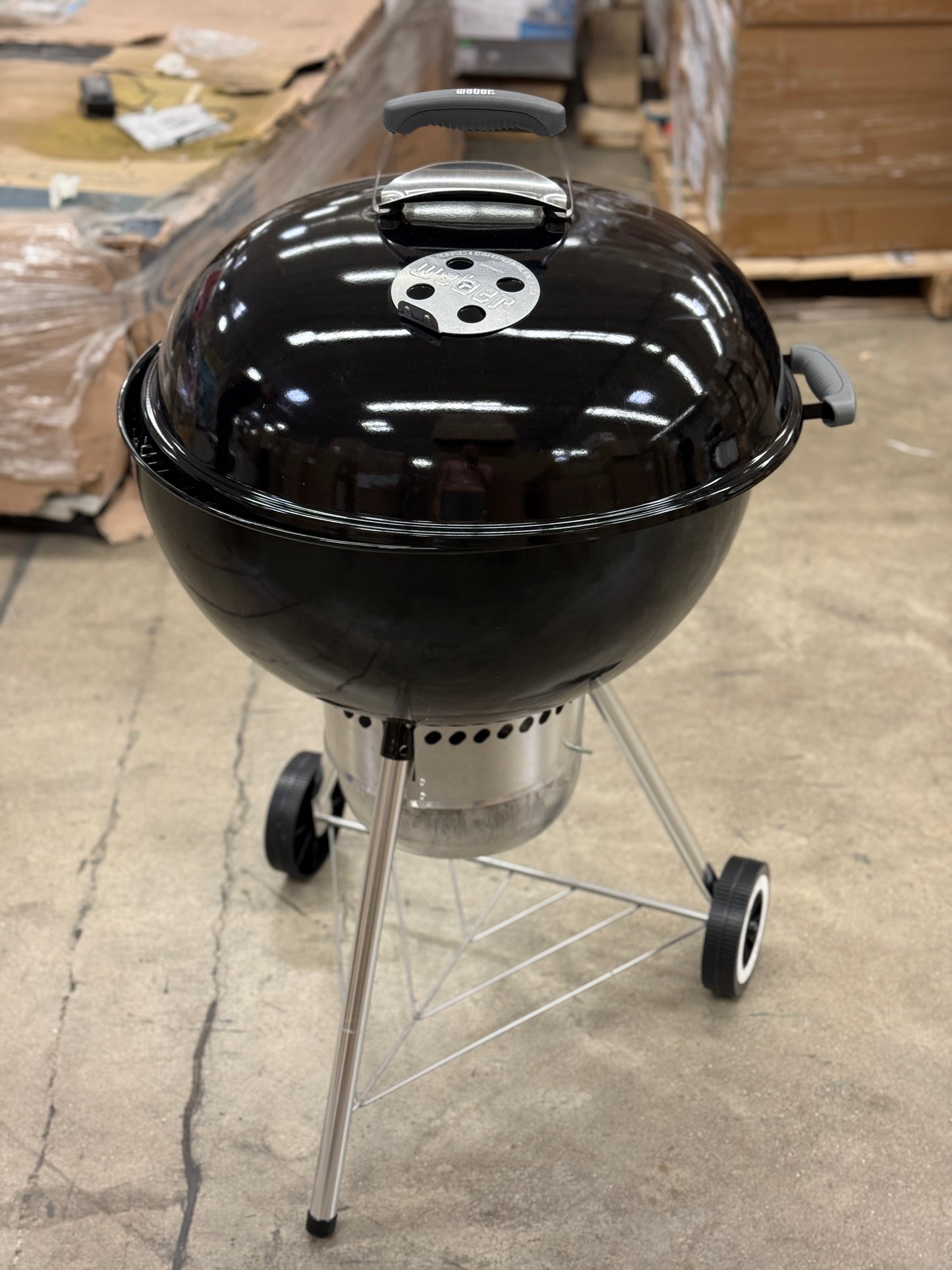 AC250282 Weber Original Kettle 22-in W Black Kettle Charcoal Grill