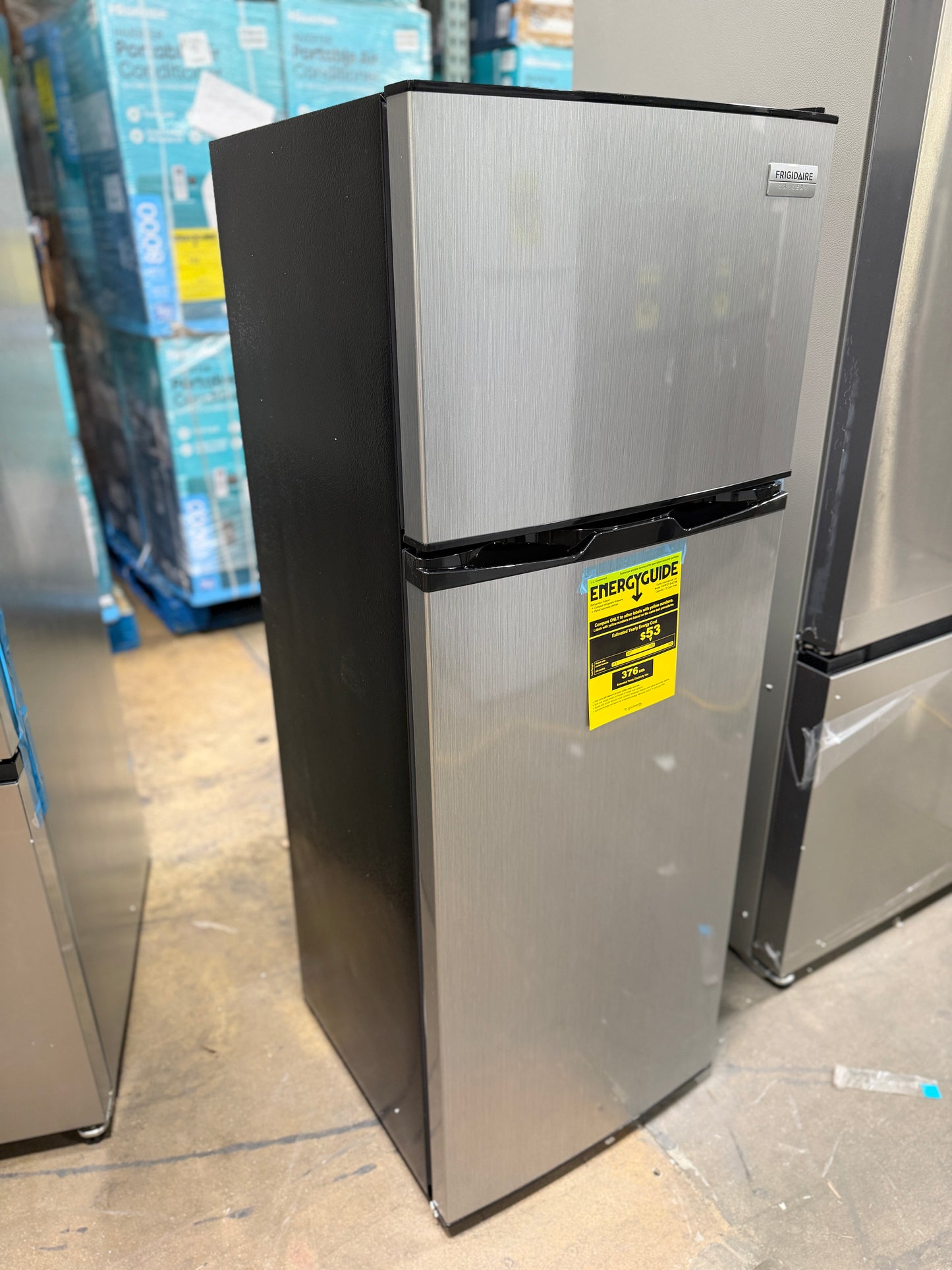 AC250632 Frigidaire Gallery 7.5 Cu. Ft. Top Mount Fridge