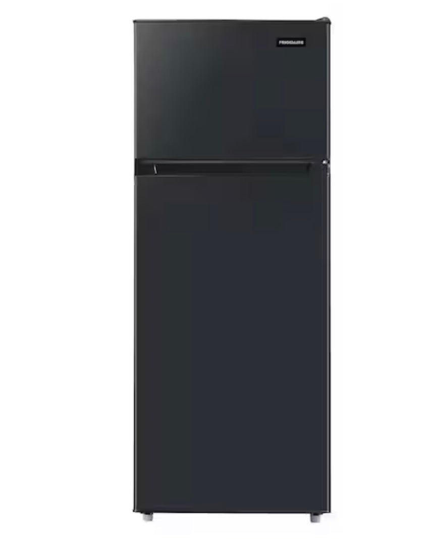 AC260302 Frigidaire 21.5 in. 7.5 cu. ft. Top Freezer Refrigerator in Black - EFR784