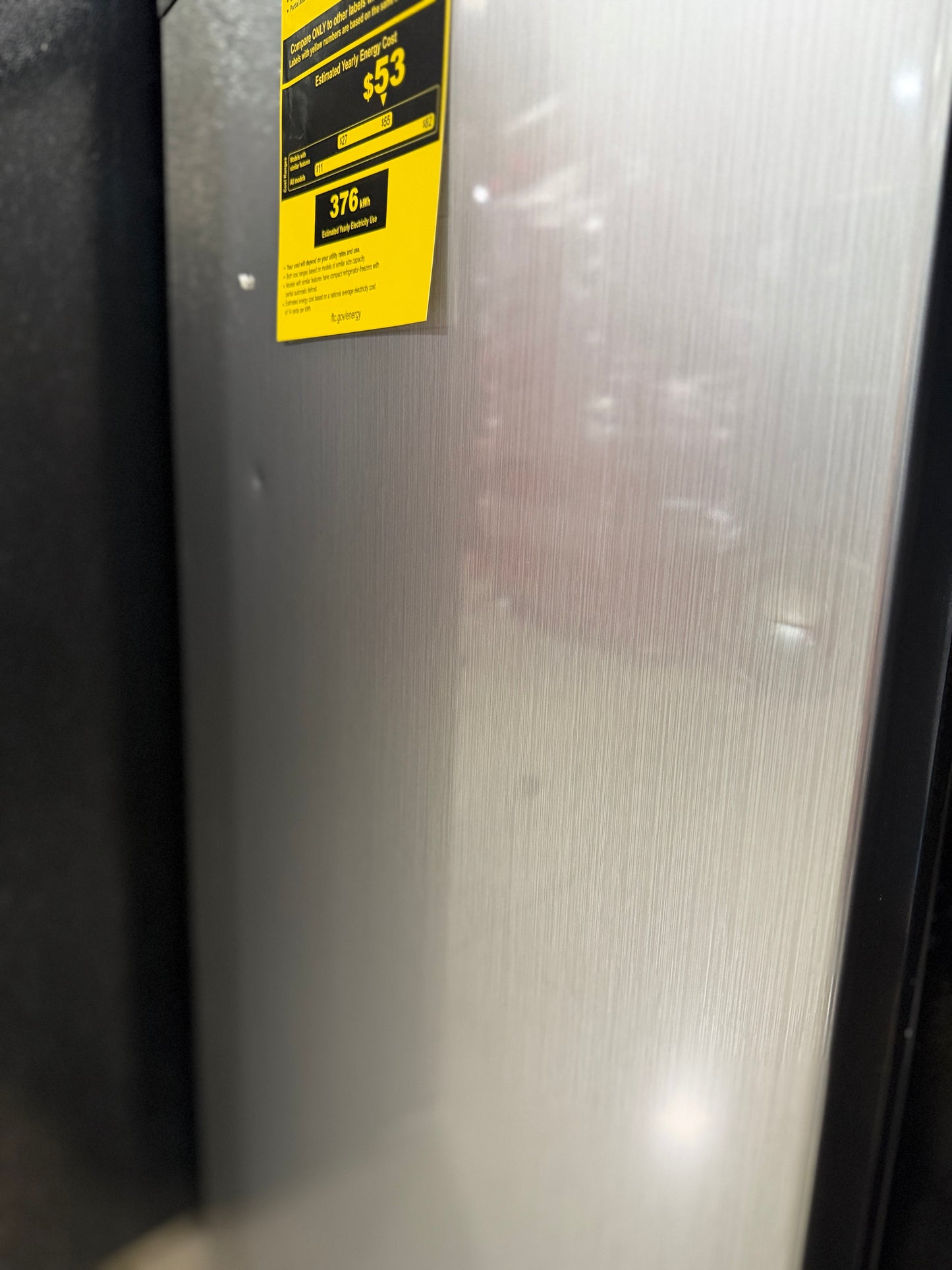 AC250682 Frigidaire 7.5 CU FT TOP MOUNT FRIDGE, PLATINUM | EFR780