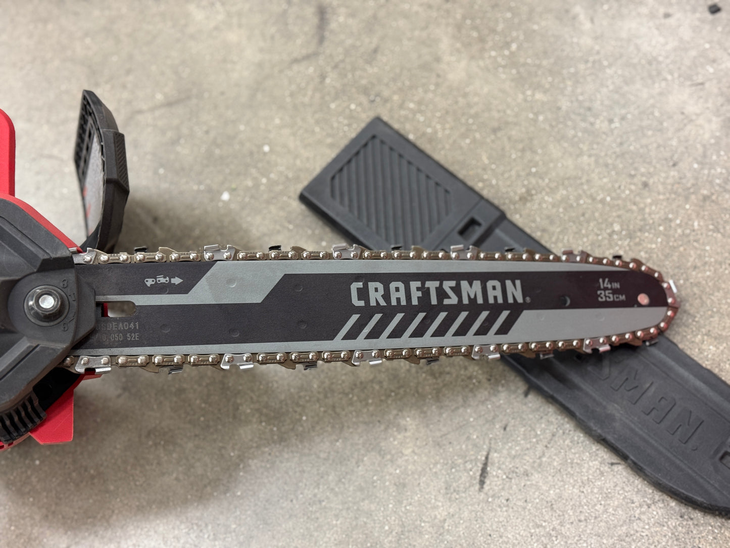 AC250111 CRAFTSMAN Chainsaw, 14 Inch, 8 Amp, Corded