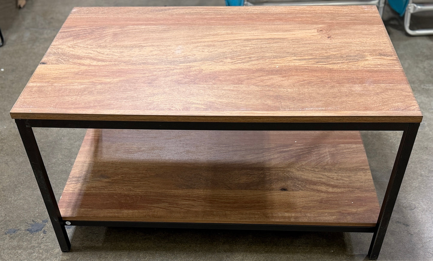 AC250851 Coffee Table