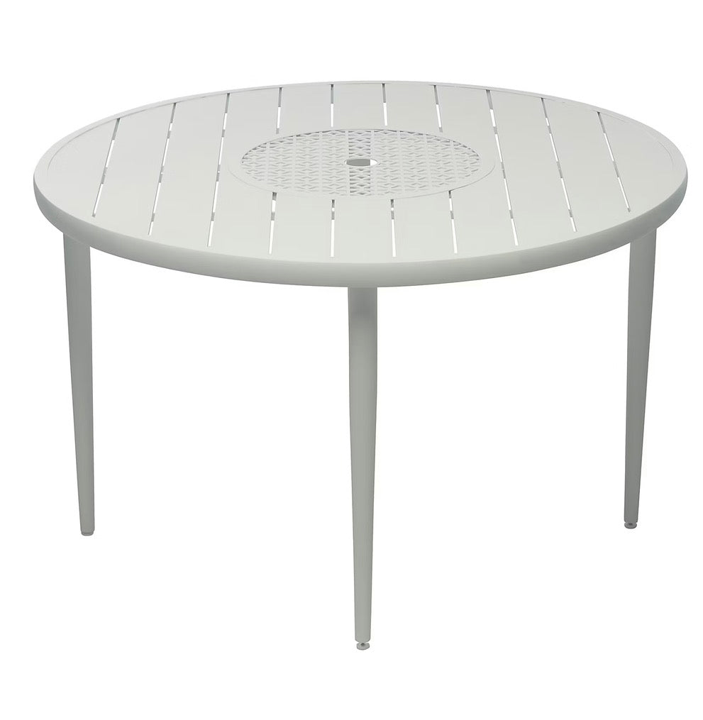 BJF250415 Berkley Jensen Highland 5-Pc. Outdoor Metal Dining Table