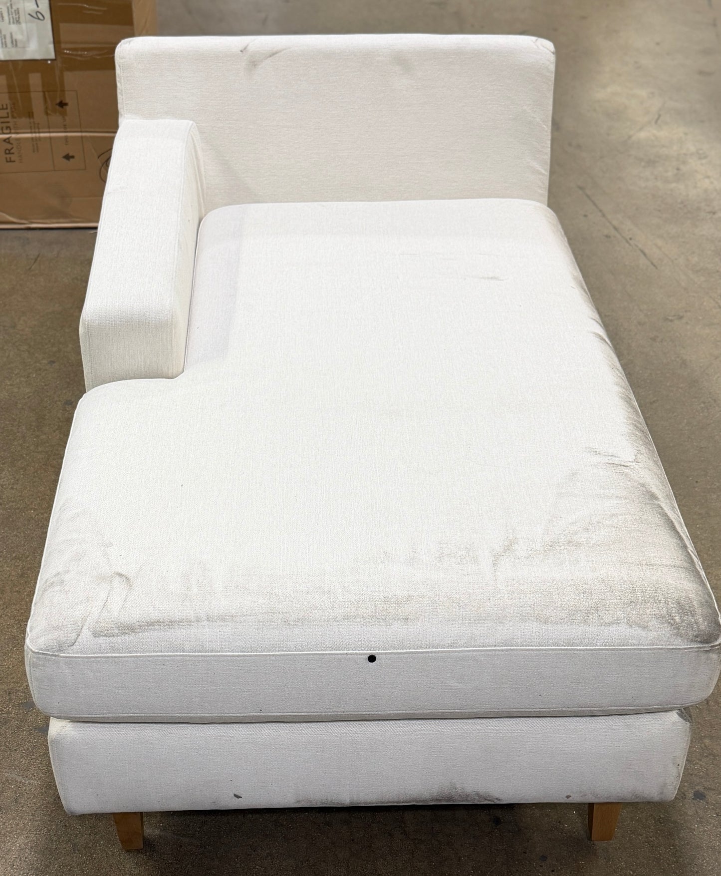 IDF240630 Part Sofa Sloan MER-002