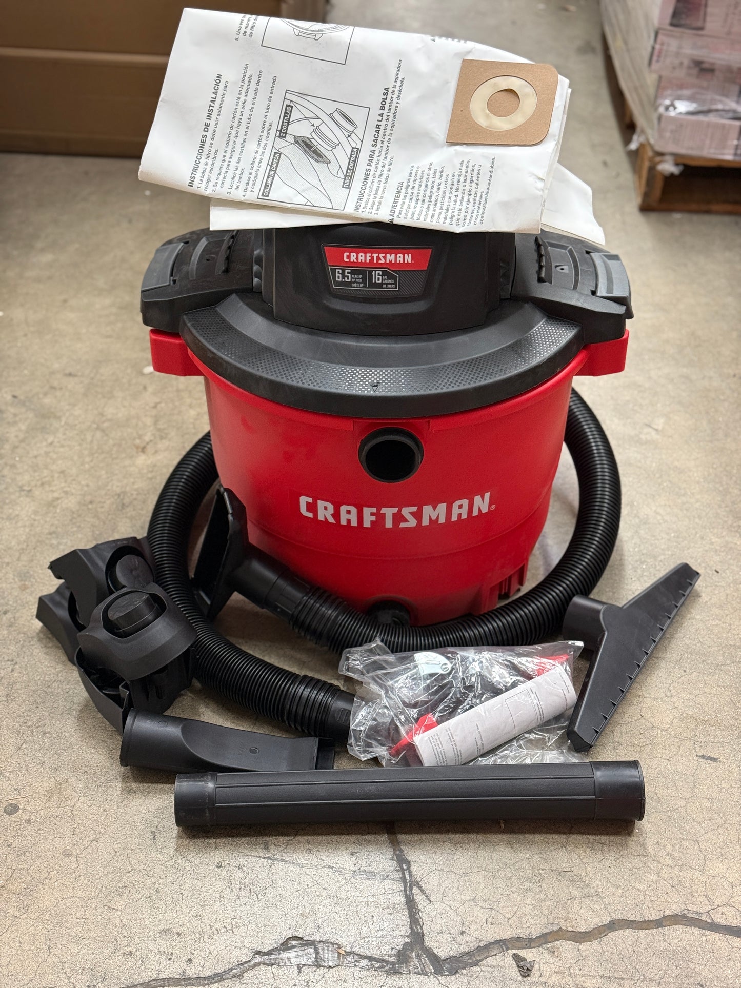 AC250095 CRAFTSMAN CMXEVBE17595 16 Gallon 6.5 Peak HP Wet Dry Vac, Heavy-Duty Shop Vacuum Wet and Dry with Filter, Dust Bag, Hose and Attachments for Home Projects & Renovations