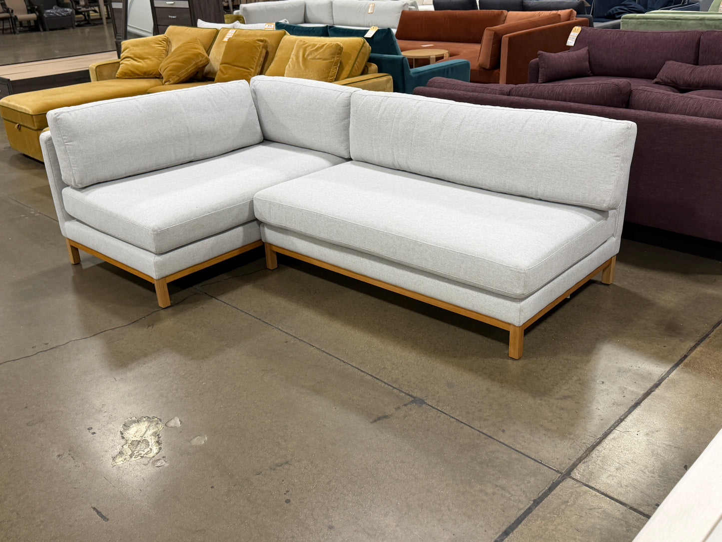 IDF240500 Sectional Sofa Jasper MER-003