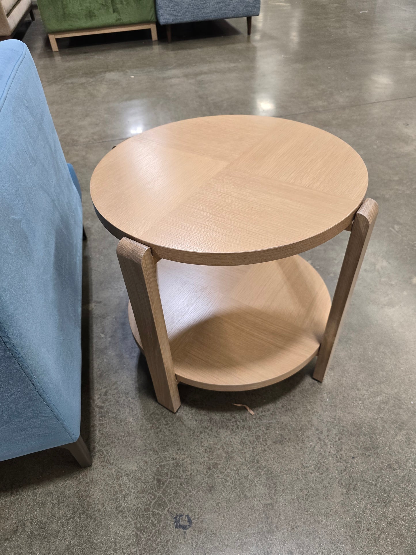 Interior Define Devon Side Table Natural Oak 22"diam. x 19.25"h. DEV.TBL.SIDE.NAT-OAK