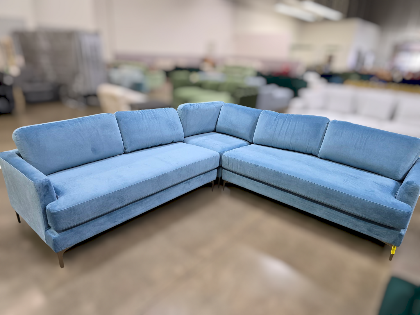 IDF240327 - Winslow - Sectional Fabric French ROY-007