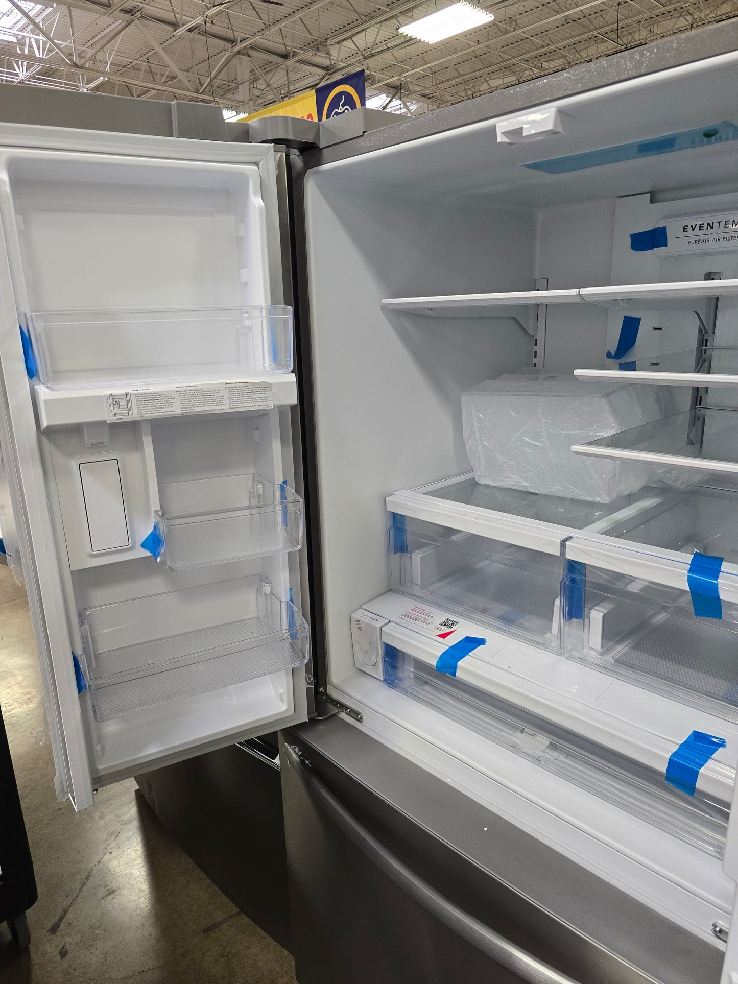 Frigidaire - 36 in 28.8 cu. ft. Standard Depth French Door Refrigerator in with Internal Water Dispenser - Stainless Steel - FRFN2813AF- SN 4A437112067