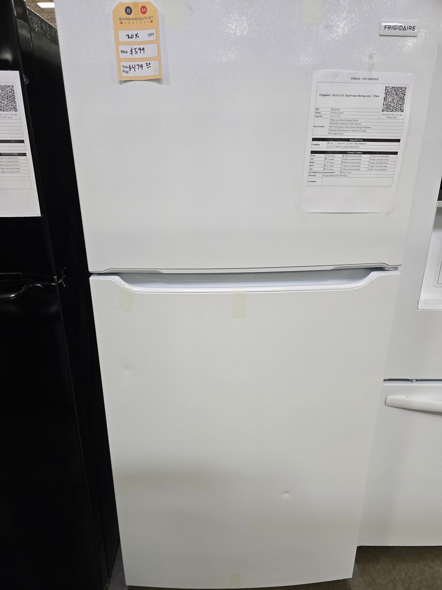 Frigidaire - 18.3 Cu. Ft. Top Freezer Refrigerator - White - FFTR1814WW- SN BA43015424