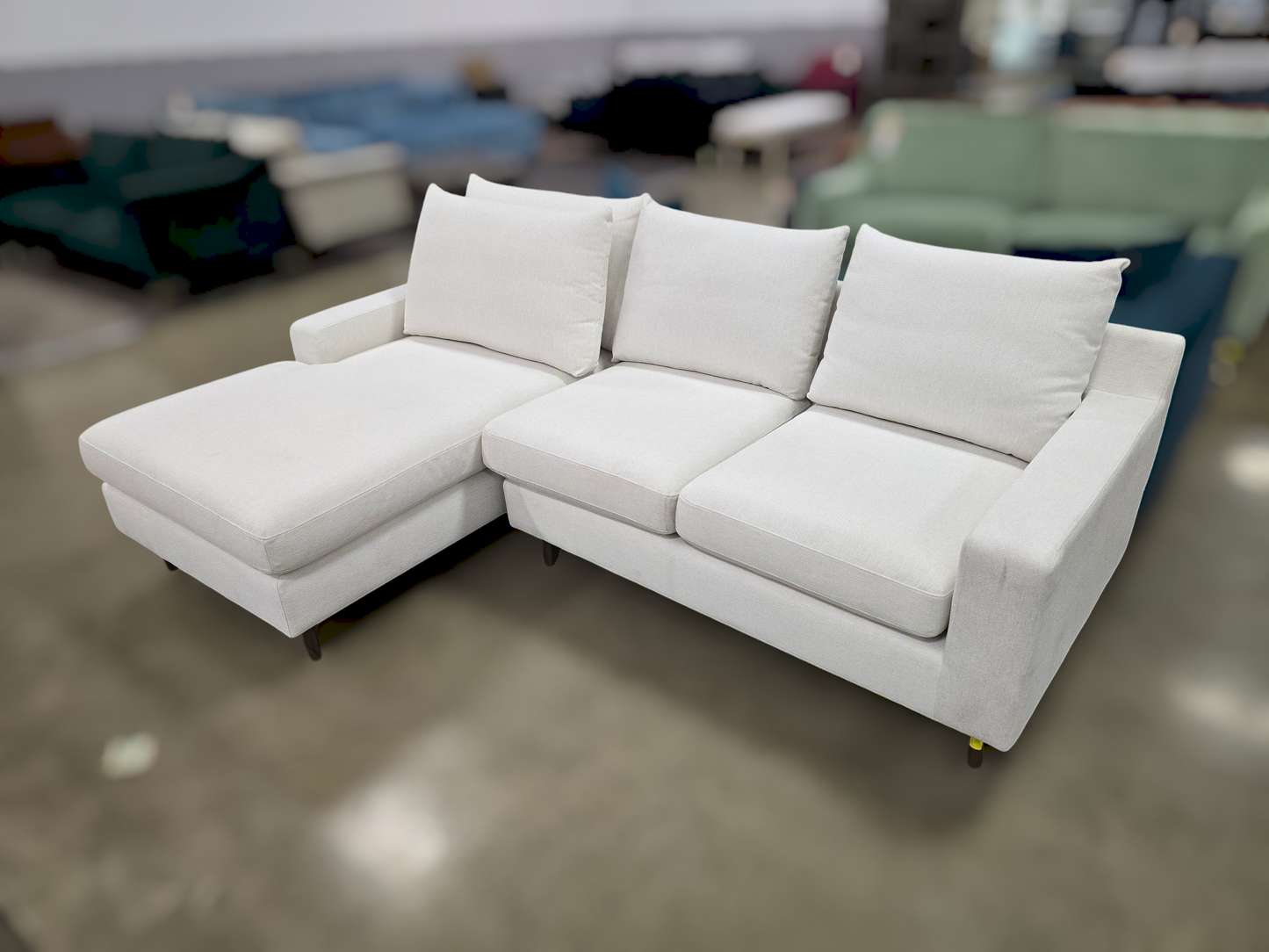 IDF240276 - Sloan - Sectional  Fabric  Limestone  MER-002