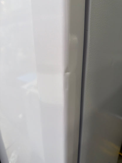 AC260273 Hamilton Beach 11 Cu Ft Upright Freezer in White - HBFRF0011 - Dented