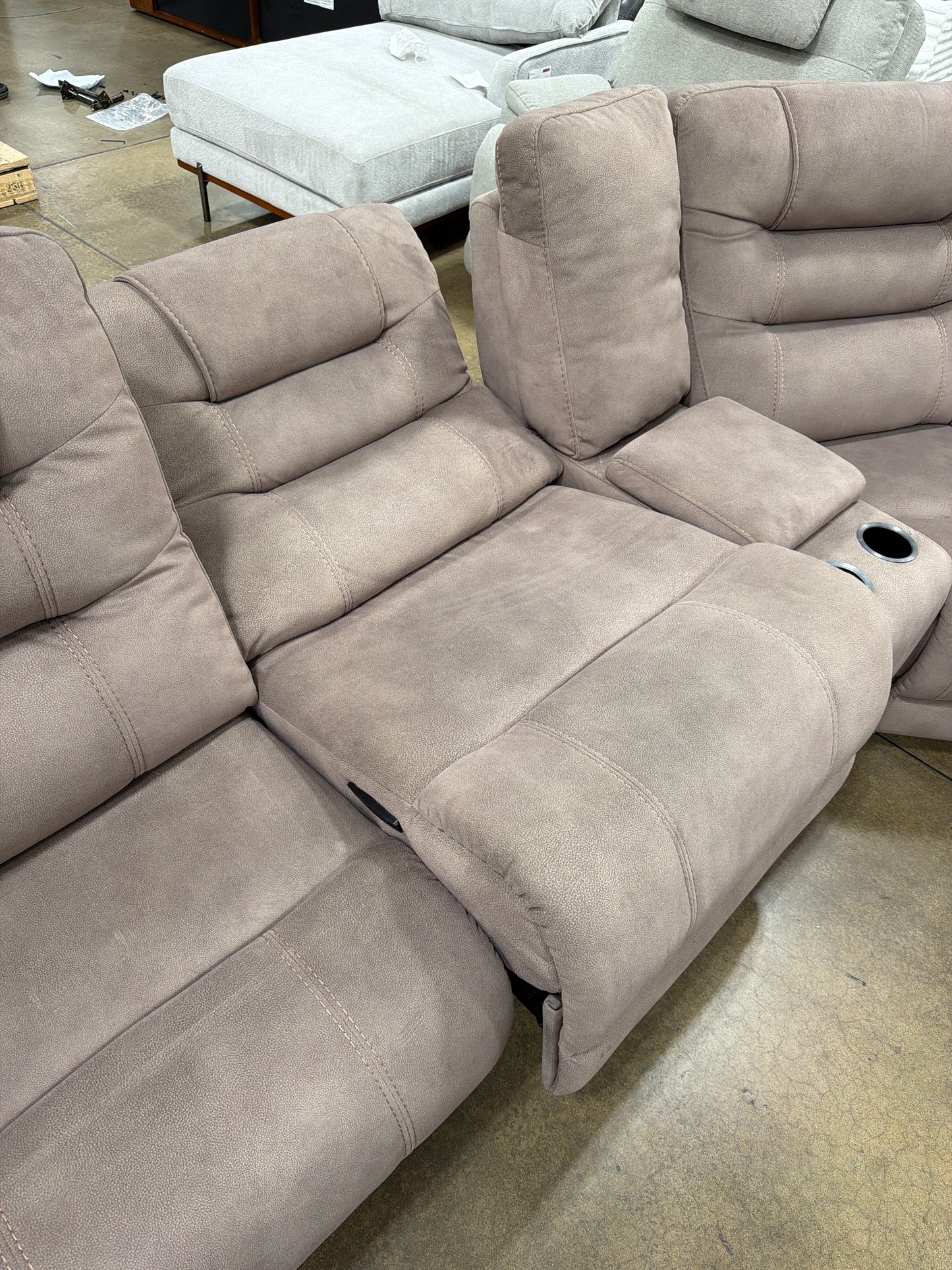 CS260023 Carmelo Fabric Power Reclining Sectional with Power Headrests (some mechanical issues)