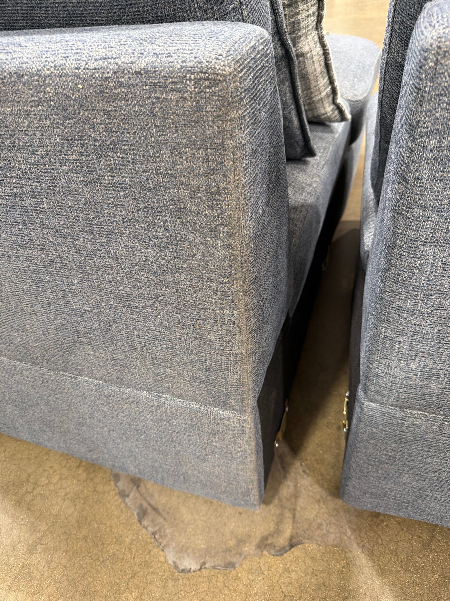 BJF250426 Laguna Sectional Sofa AS-IS