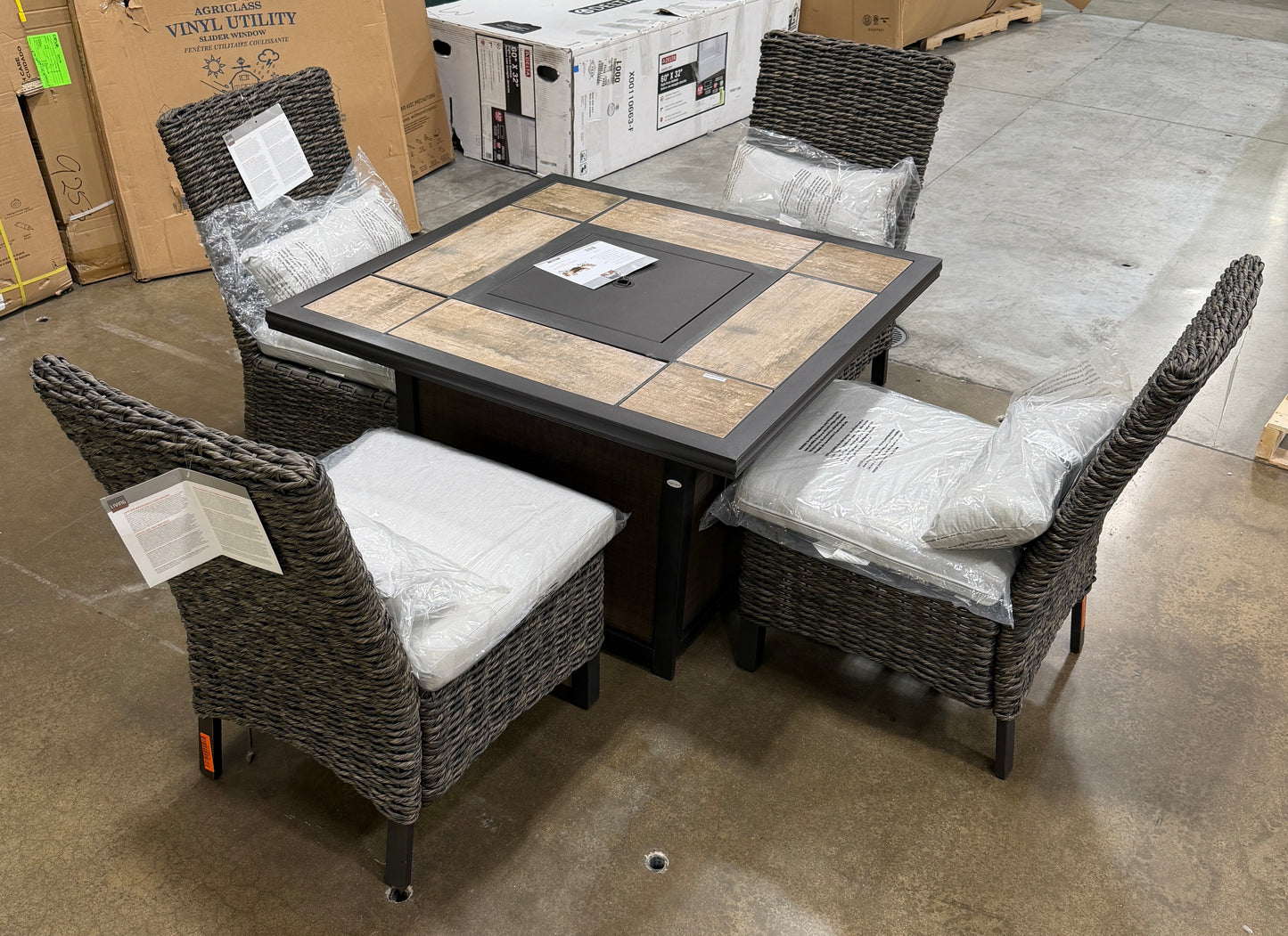 AC260210 Halsted Fire Pit Table & Rochdale Chairs