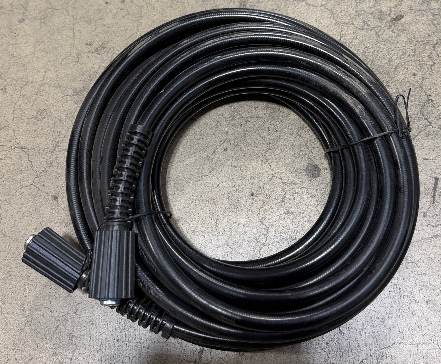 AC250878 Pressure Washer Hose 1/4 Inch X 25 Feet 3200PSI M22 X M22 Connections