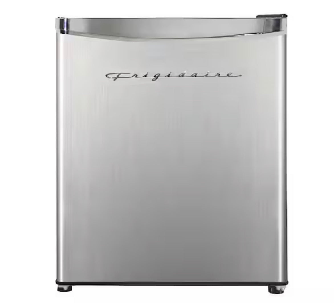 AC260353 Frigidaire 1.6 cu. ft. Retro Mini Fridge in Platinum Design - EFR182