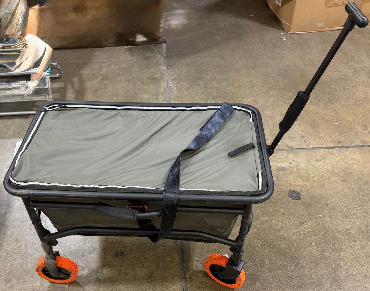 AC250854 Hunter for Target Wagon Olive Green