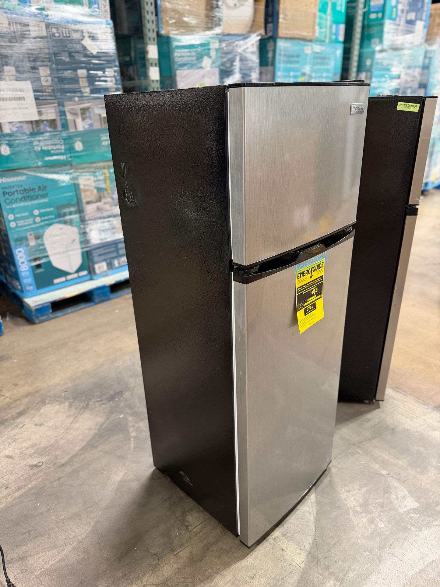 AC250630 Frigidaire Gallery 7.5 Cu. Ft. Top Mount Fridge