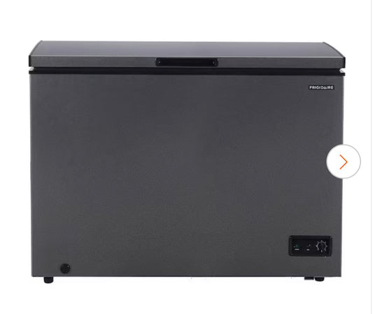 AC260398 Frigidaire 10 cu. ft. Freezer with Manual Defrost Chest Freezer Easy Drain - EFRF1013 (minor dents)