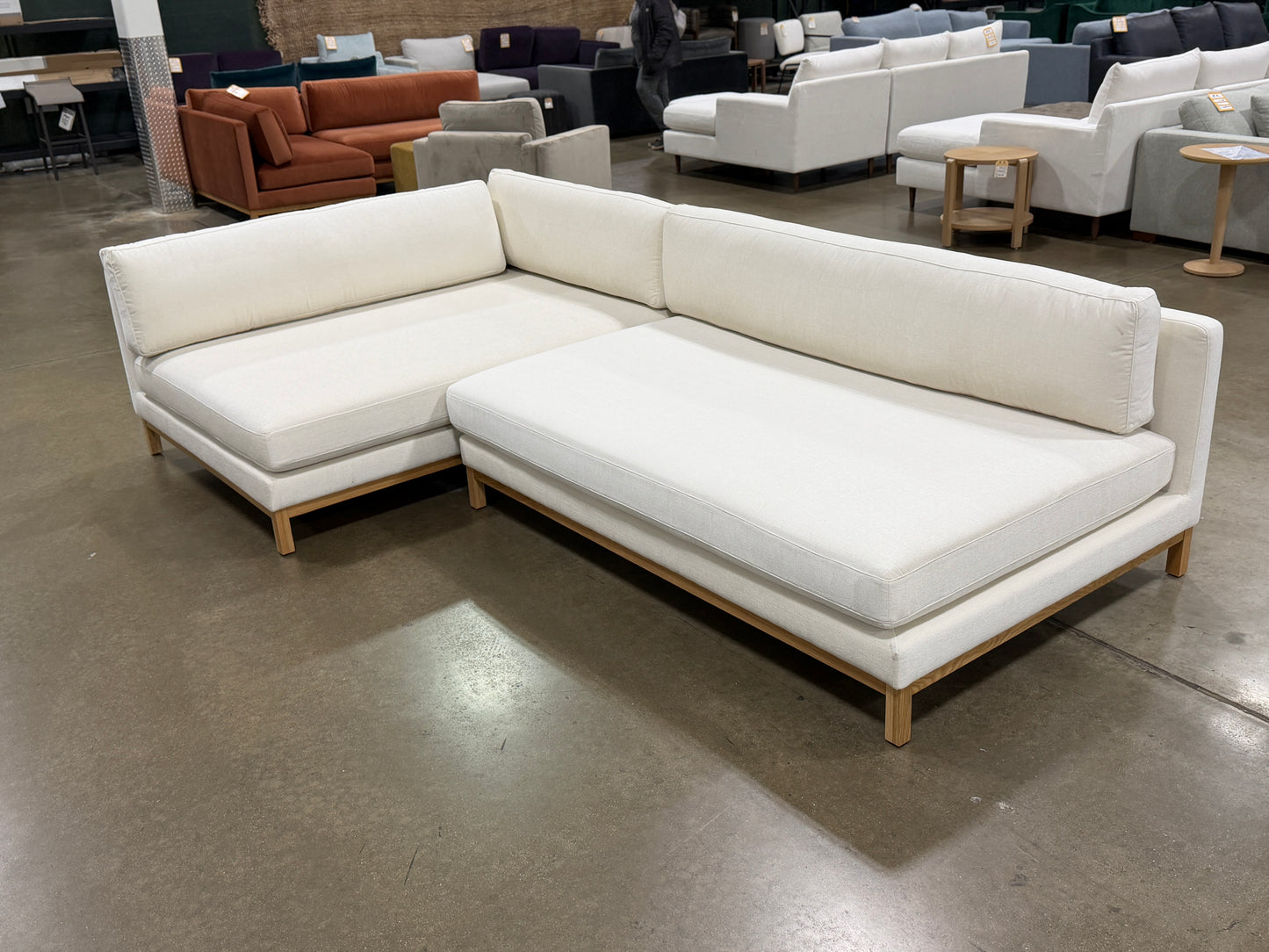 IDF240517 Sectional Sofa Jasper GIA-032