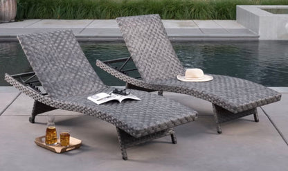 CS260014 SunVilla Julia Woven Chaise Lounge 2-pack(Damaged wicker)