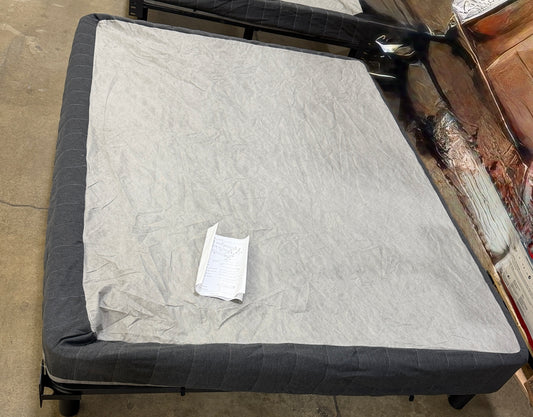 AC250837 Platform Bed