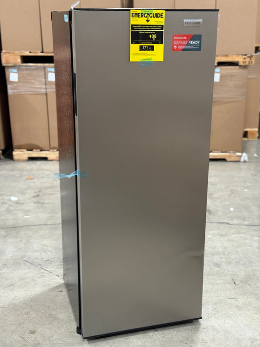 AC250465 Frigidaire Convertible Upright Freezer/Refrigerator 7-cu ft Upright Freezer