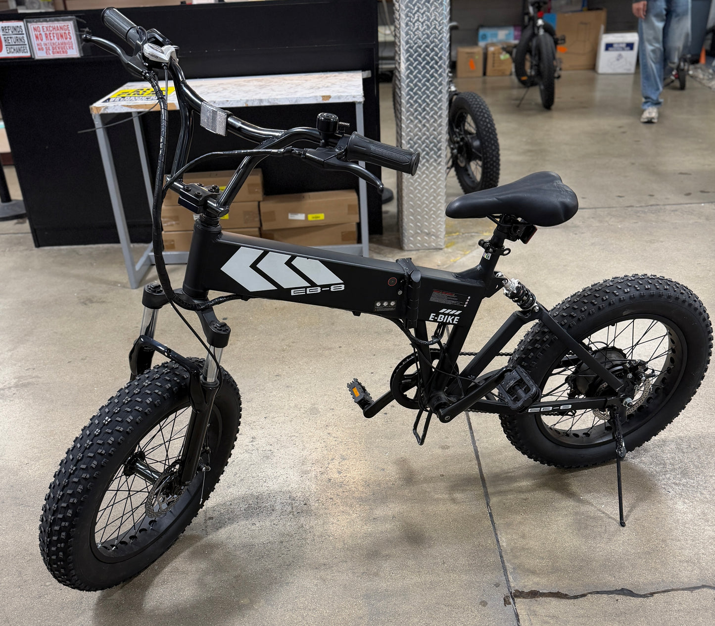 AC260106 Bike Swagtron EB-8, Good Condition - need battery
