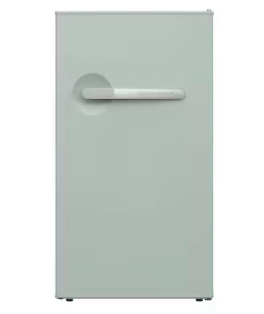 AC260388 Frigidaire Retro 3.2-cu ft Mini Fridge with Freezer - EFR397 (minor dent)