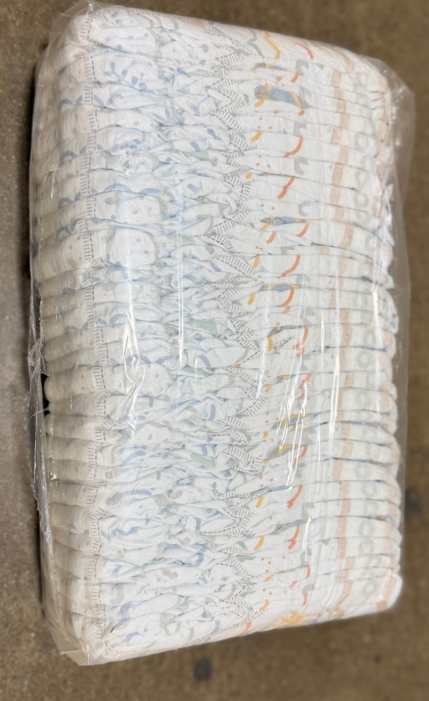 AC250785 Diapers - 32 units