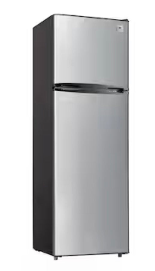 AC260222 ACFR1089 Arctic Chef 10-cu ft Counter-Depth 24-in Wide Top-Freezer Refrigerator - dented