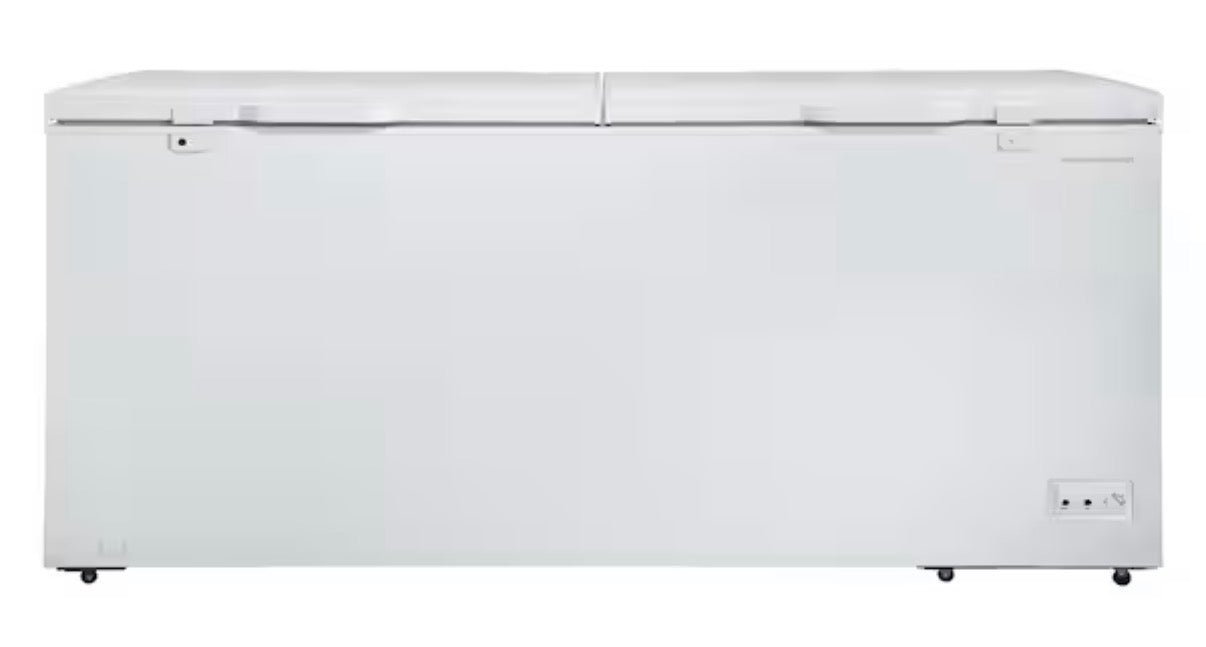 AC260108 82 in 30 cu. ft. Manual Defrost Dual Door Chest Freezer in White