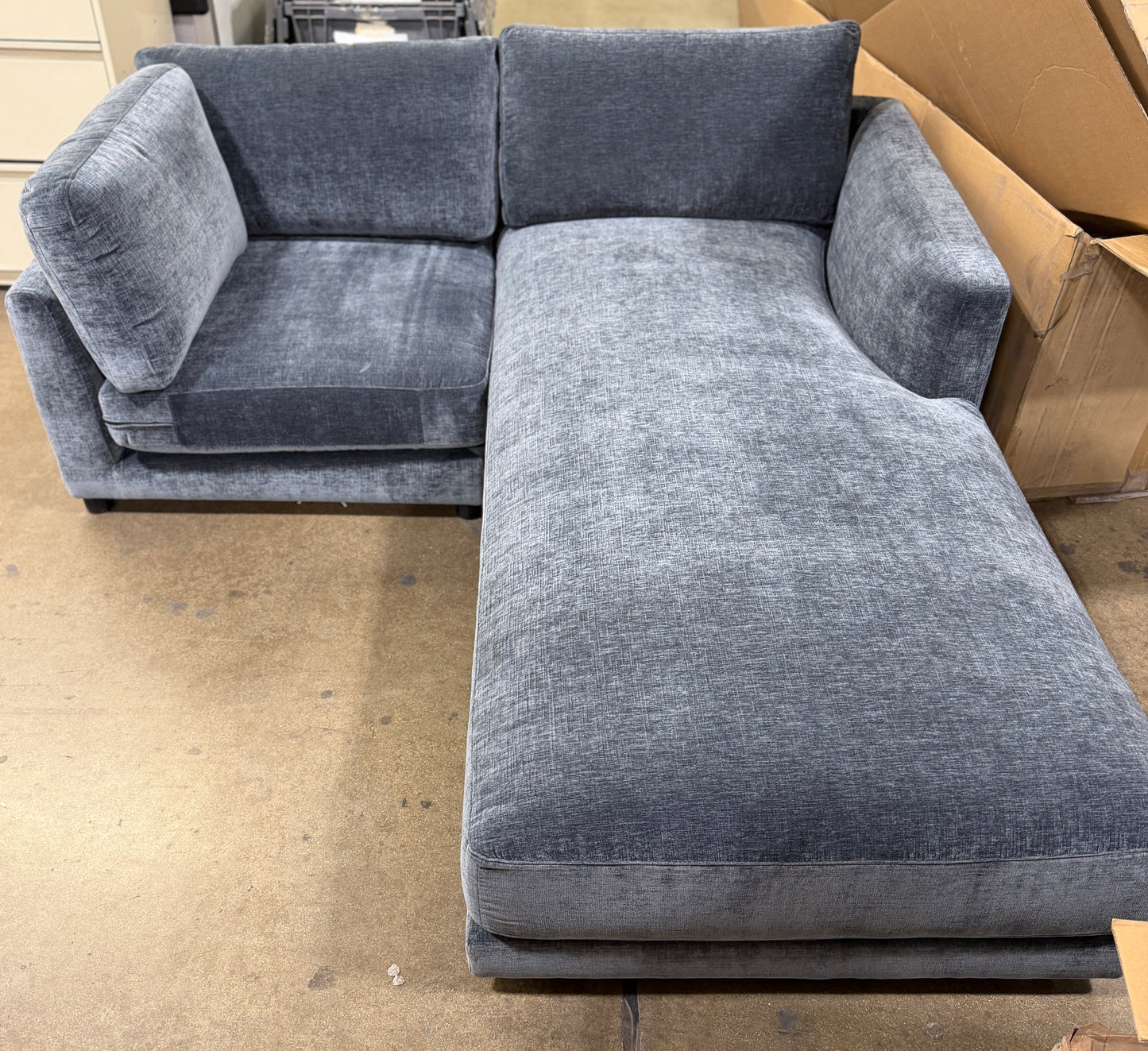 IDF240656 Right Facing Chaise Lukas COV-030