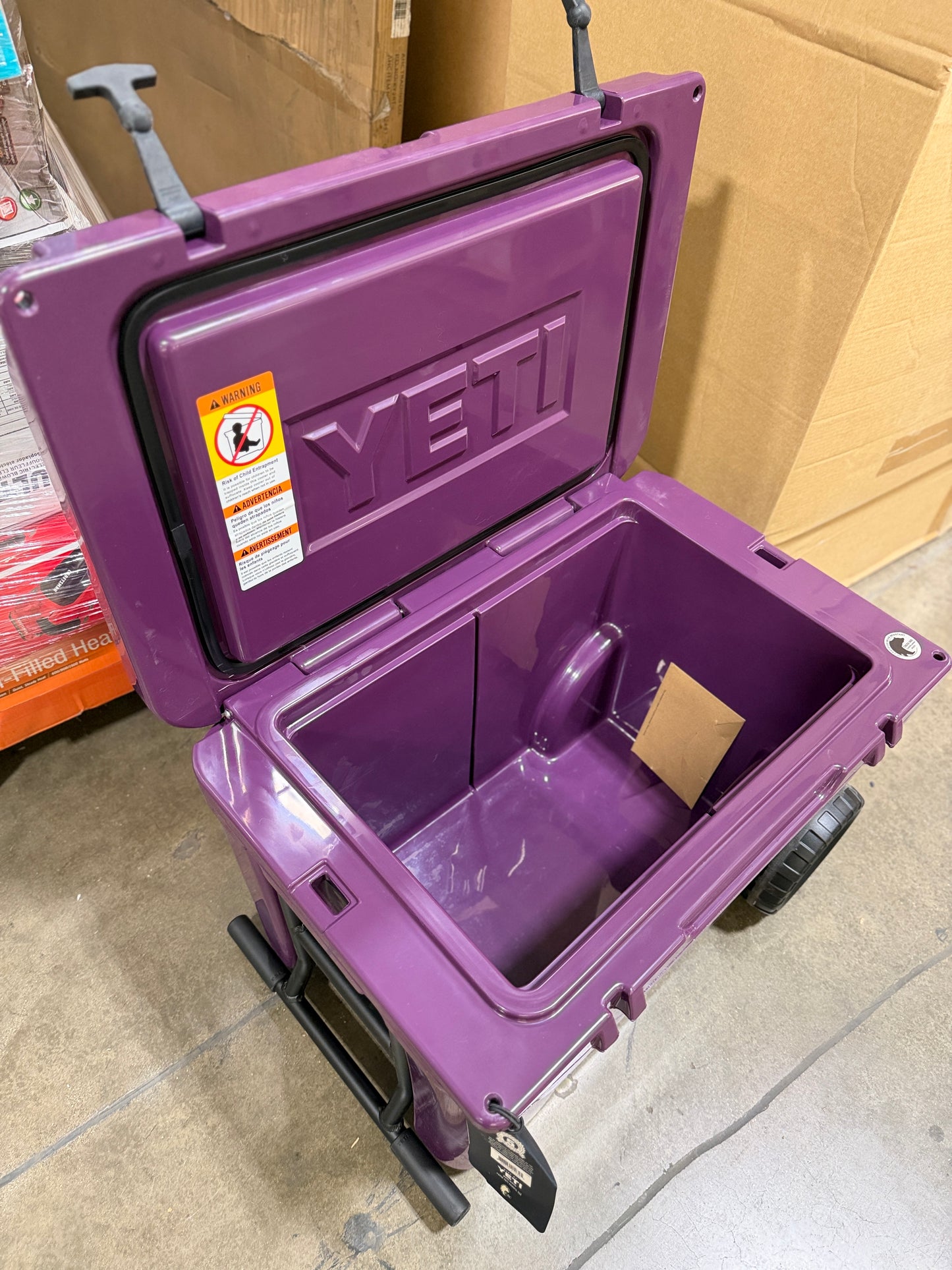 AC250841 Yeti Cooler Purple