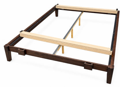 AH151 Signature Design by Ashley Socalle Casual Queen Platform Bed with Metal Slats