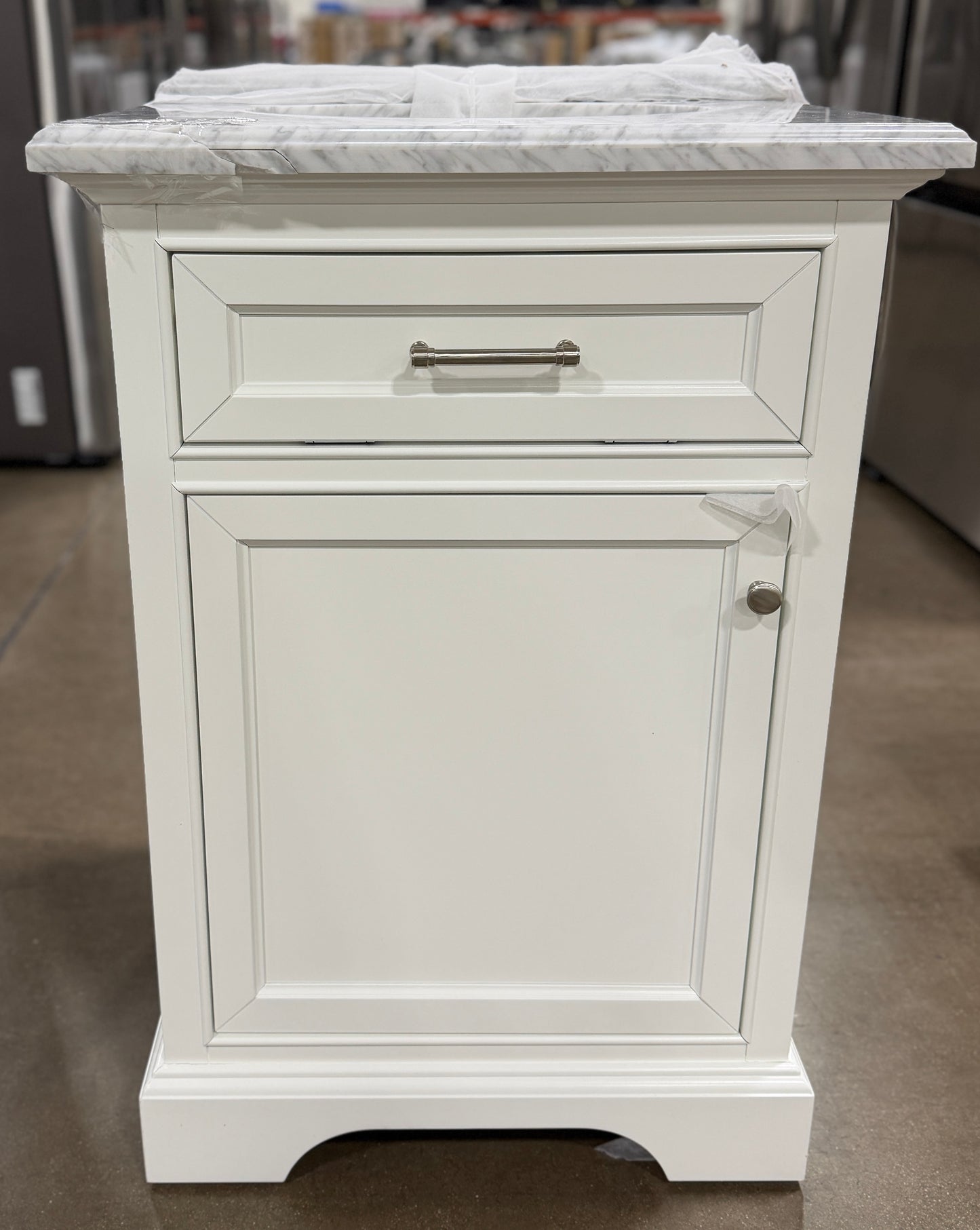 AC260016 Windlowe 24 in. Single Sink White Bath Vanity with White Carrara Marble Top - Damaged