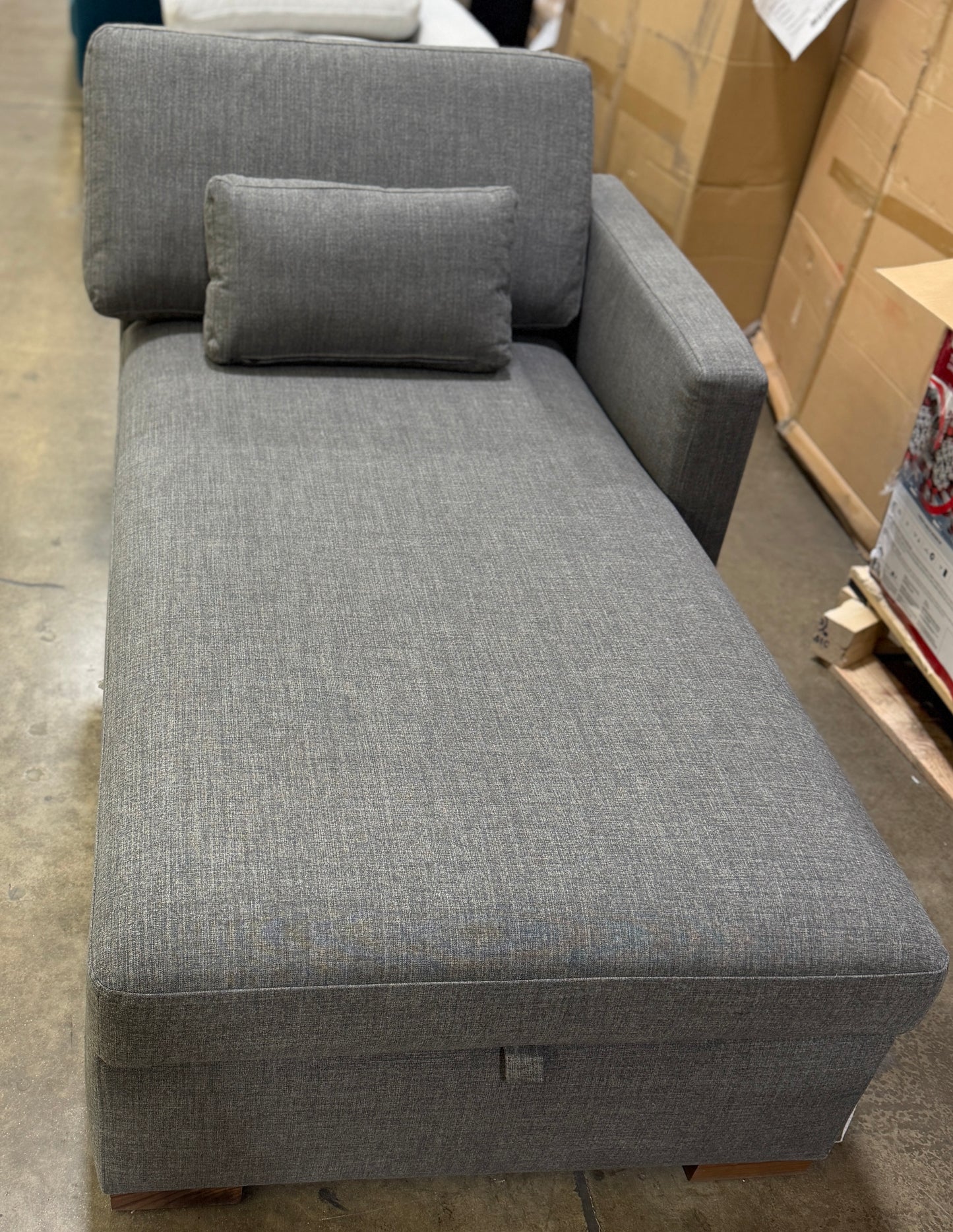 IDF240618 Storage Right Facing Chaise Charly SMA-029