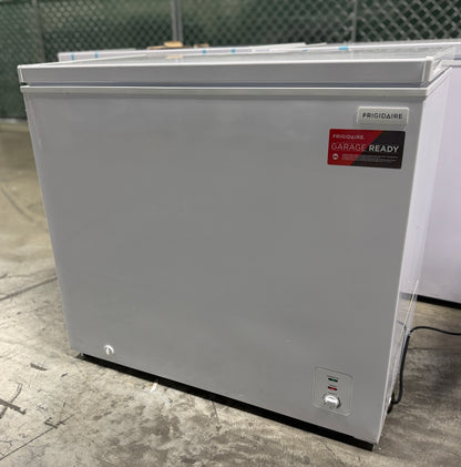AC250707 Frigidaire 7.0 Cu. ft. Chest Freezer, EFRF7003, White